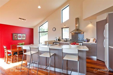 Property photo of 687 Oceana Drive Tranmere TAS 7018