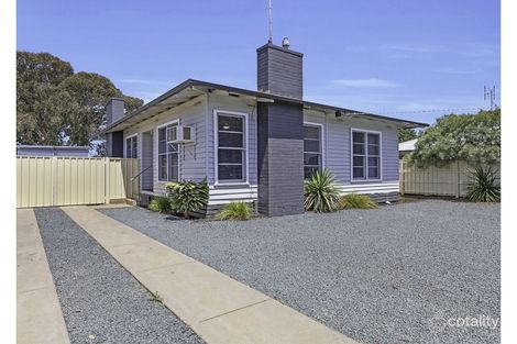 Property photo of 1 Garden Crescent Echuca VIC 3564
