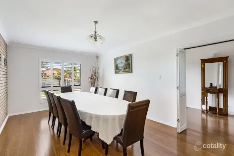 Property photo of 10 St Marks Crescent Figtree NSW 2525