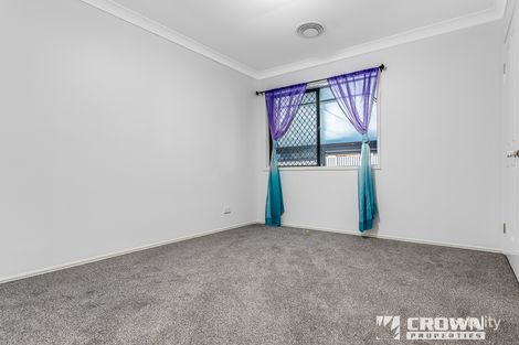Property photo of 6 Sandwell Crescent Kippa-Ring QLD 4021