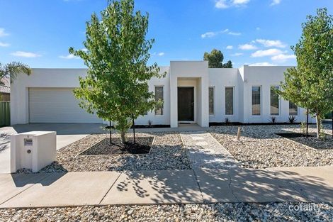 Property photo of 5 Amanda Drive Maiden Gully VIC 3551