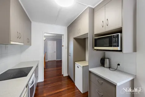 Property photo of 4 Irwin Close Sun Valley QLD 4680