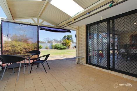 Property photo of 31 Albatross Loop Bennett Springs WA 6063