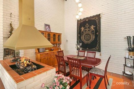 Property photo of 2 Darmody Place Sutton NSW 2620