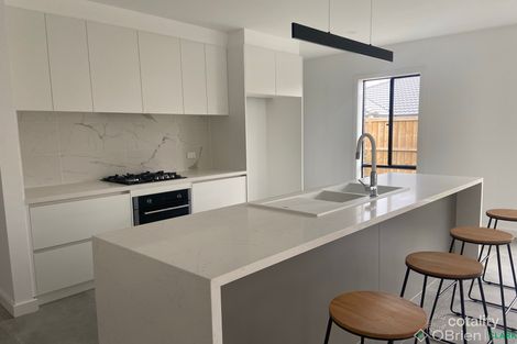 Property photo of 3 Pandanus Court Warragul VIC 3820