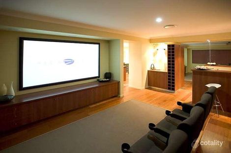 Property photo of 31 Rutherglen Crescent Calamvale QLD 4116