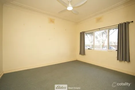 Property photo of 53 Canal Street Griffith NSW 2680