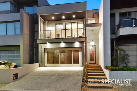 Property photo of 7 The Strand Caroline Springs VIC 3023