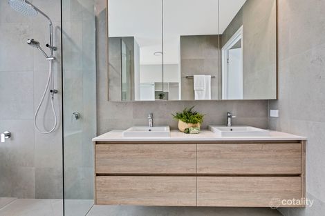 Property photo of 2/12 Swinbourne Lane Maroochydore QLD 4558