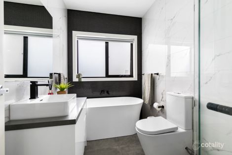 Property photo of 2/18 Merbein Street Pascoe Vale VIC 3044