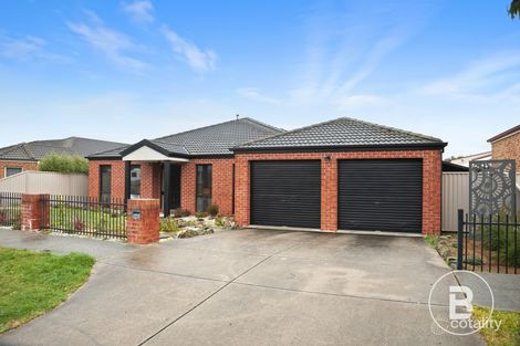 Property photo of 9 Menhennet Drive Delacombe VIC 3356
