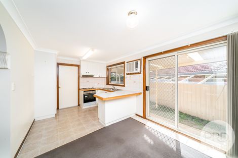 Property photo of 6/24 Otama Street Glenfield Park NSW 2650