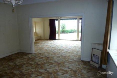 Property photo of 3 Holyrood Street Hampton VIC 3188