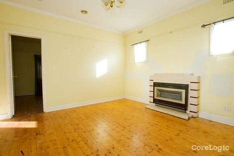 Property photo of 26 Jubilee Street Newport VIC 3015
