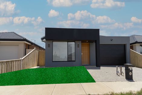 Property photo of 16 Shippagan Road Mickleham VIC 3064