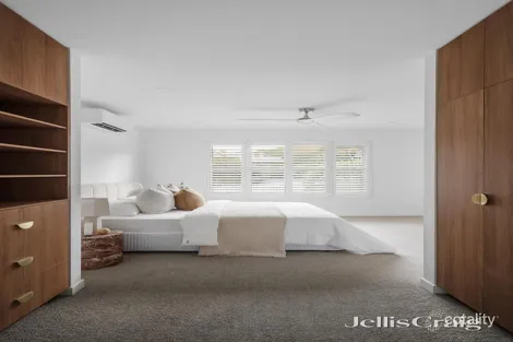 Property photo of 48 Bible Street Eltham VIC 3095