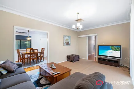 Property photo of 27 Nilma Avenue Mount Austin NSW 2650