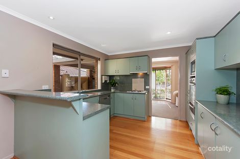 Property photo of 13 Fantail Place South Morang VIC 3752