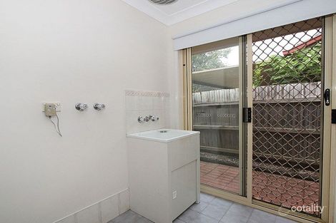 Property photo of 6 Simpson Court Goodna QLD 4300