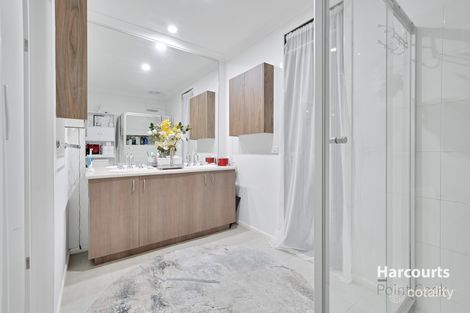 Property photo of 30 Seasons Boulevard Tarneit VIC 3029