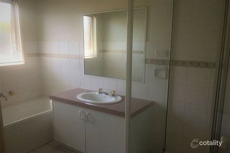 Property photo of 32 Magdalena Place Rowville VIC 3178