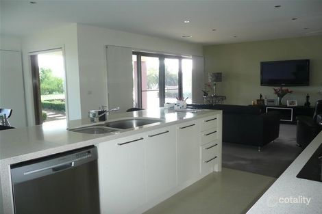 Property photo of 13 River Road Yarrawonga VIC 3730