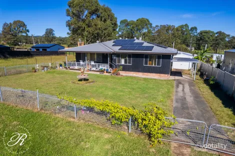 12 High St, Stratford, NSW 2422