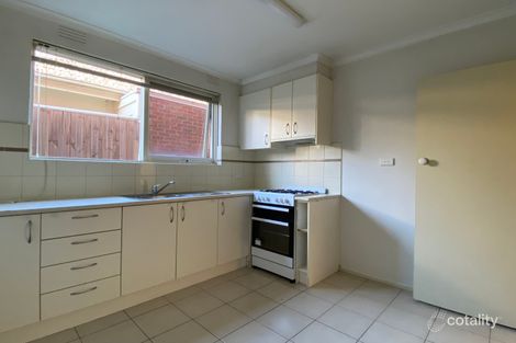 Property photo of 2/11 Rothschild Street Glen Huntly VIC 3163