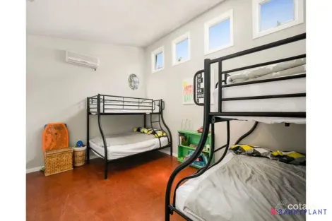 Property photo of 220 Surf Parade Inverloch VIC 3996