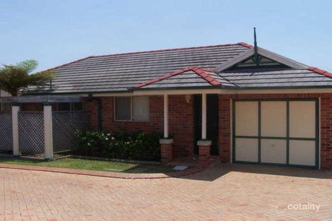 Property photo of 11/17 Gleneon Drive Forster NSW 2428
