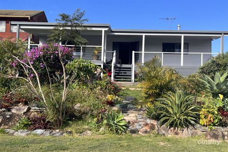 Property photo of 12 John Taggart Close South West Rocks NSW 2431