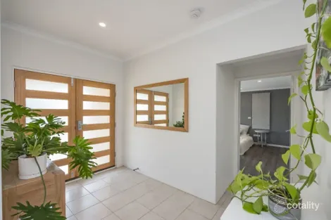 Property photo of 19 Poseidon Road Heathridge WA 6027