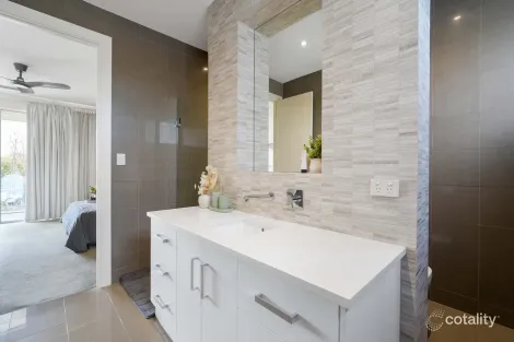 Property photo of 13 Kingston Parade Lightsview SA 5085