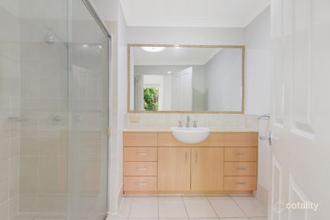 Property photo of 2/16 Mulgrave Crescent Varsity Lakes QLD 4227