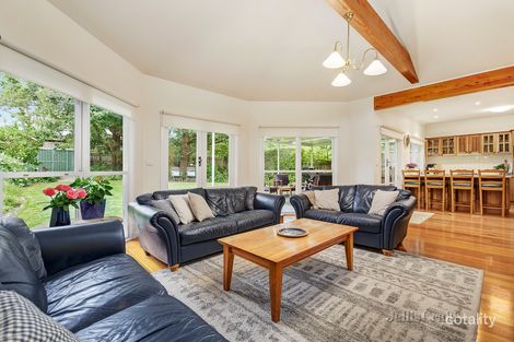 Property photo of 4 Arna Street Blackburn VIC 3130