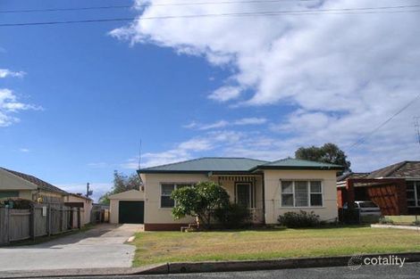 Property photo of 17 Belfast Avenue Warilla NSW 2528