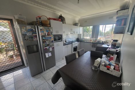 Property photo of 1/30 Rickard Road Unanderra NSW 2526