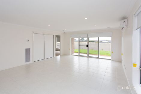 Property photo of 9 Neway Avenue Delacombe VIC 3356