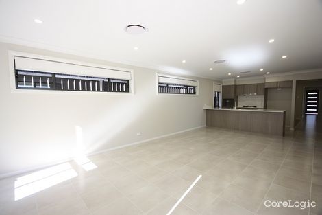 Property photo of 3 Tolle Way Spring Farm NSW 2570