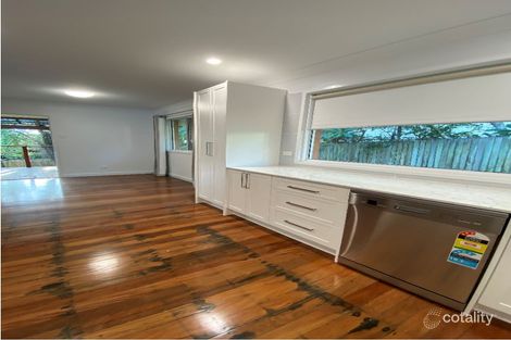 Property photo of 19 Napier Street St Lucia QLD 4067