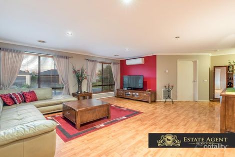 Property photo of 15 Foxwood Drive Cranbourne East VIC 3977