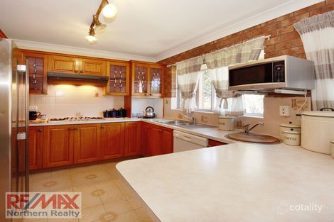 Property photo of 3-5 Tenth Avenue Sandgate QLD 4017