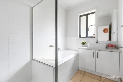 Property photo of 9/50 Green Island Avenue Mount Martha VIC 3934