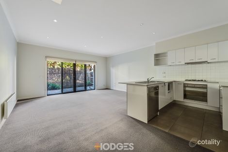 10/124-136 Mason St, Newport, VIC 3015