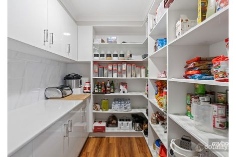 Property photo of 22 Fitzgerald Circuit Wyreema QLD 4352