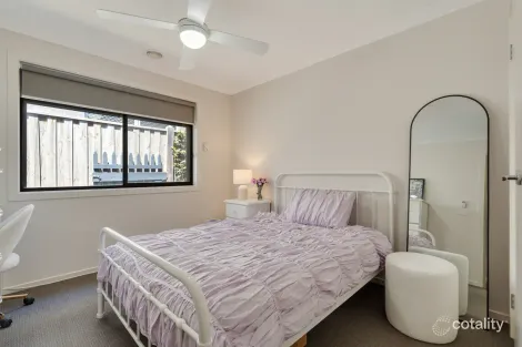 Property photo of 24 Albion Crescent Mickleham VIC 3064