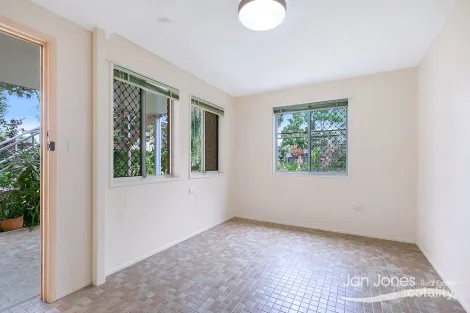Property photo of 8 Deborah Street Clontarf QLD 4019