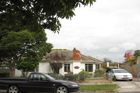 2 Ash Gr, Dandenong, VIC 3175