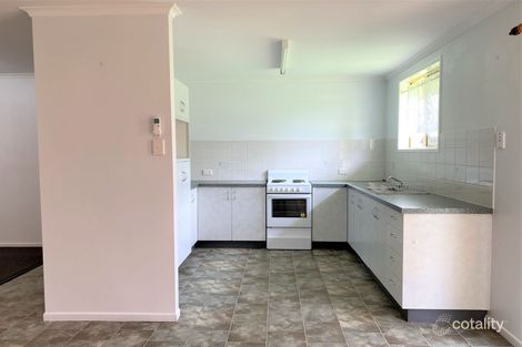 Property photo of 10 Freemont Avenue Sarina QLD 4737