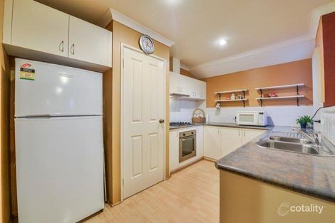 Property photo of 1/21 Holton Way Cannington WA 6107